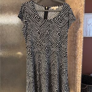 Michael Kors Black and White Patterned Midi Dress